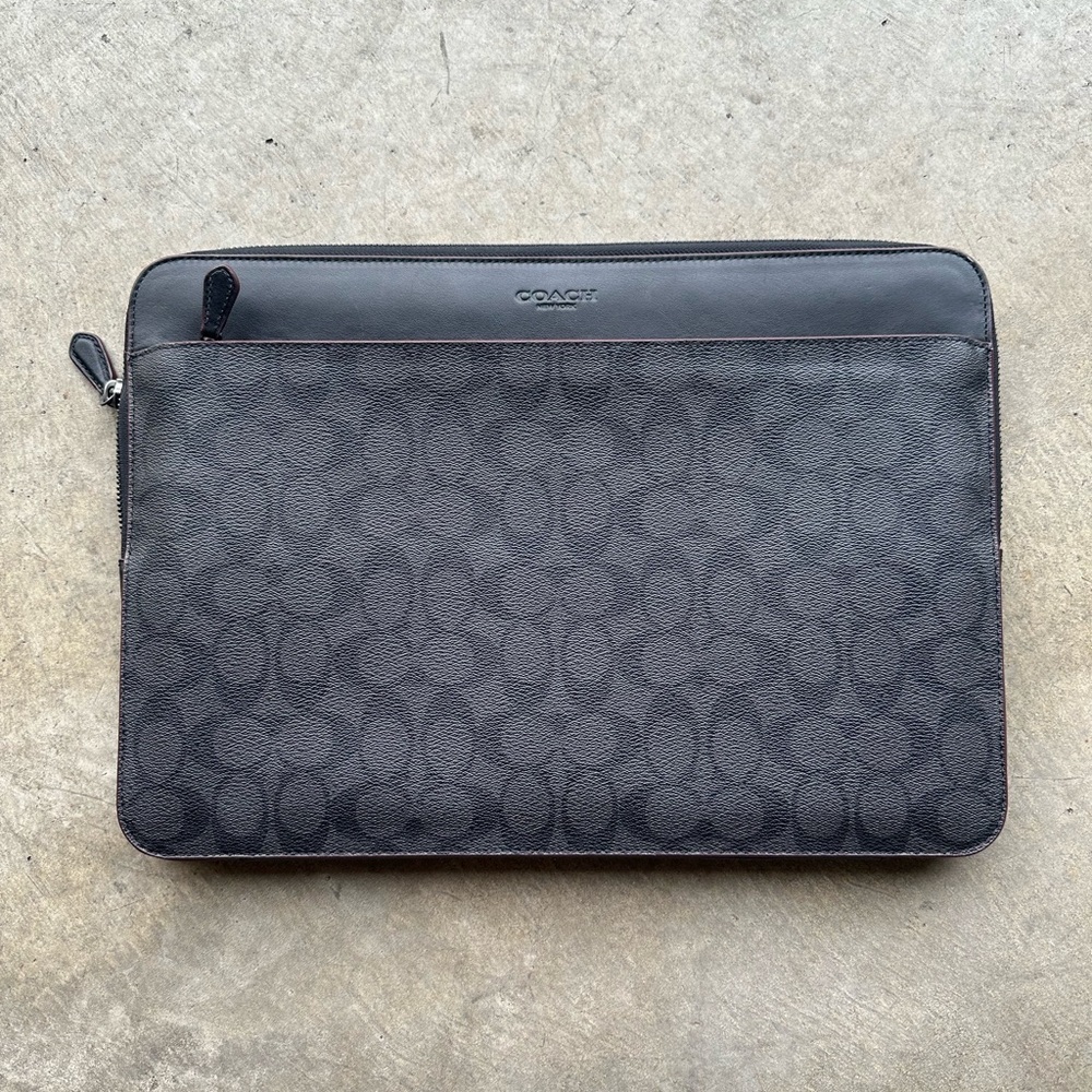 Coach Monogram Print Classic Laptop Tablet Carrying Bag / Case